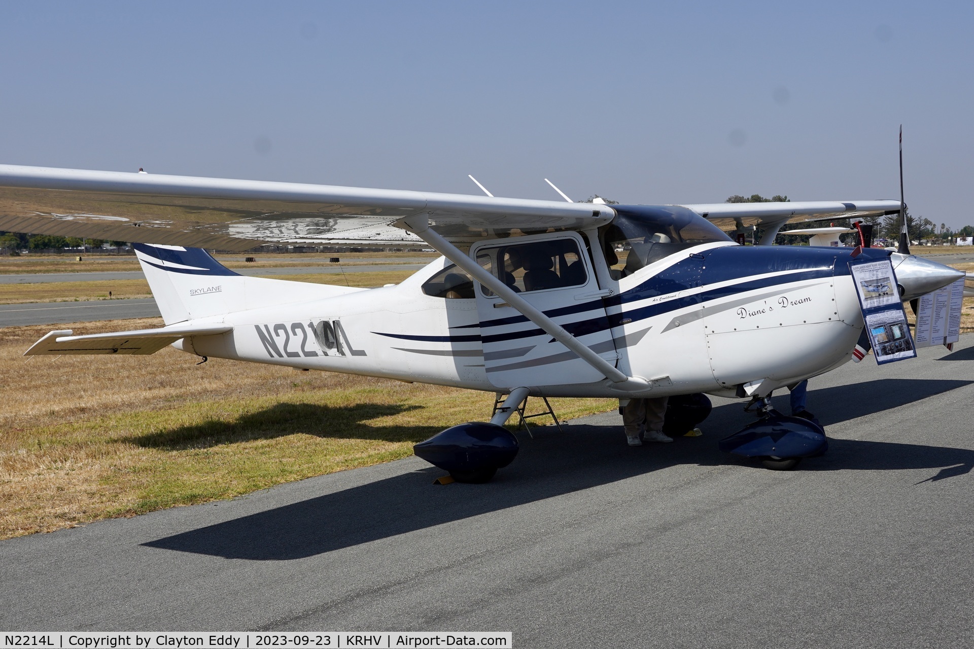 N2214L, 2005 Cessna 182T Skylane C/N 18281718, Reid-Hillview Airport Community Day California 2023.