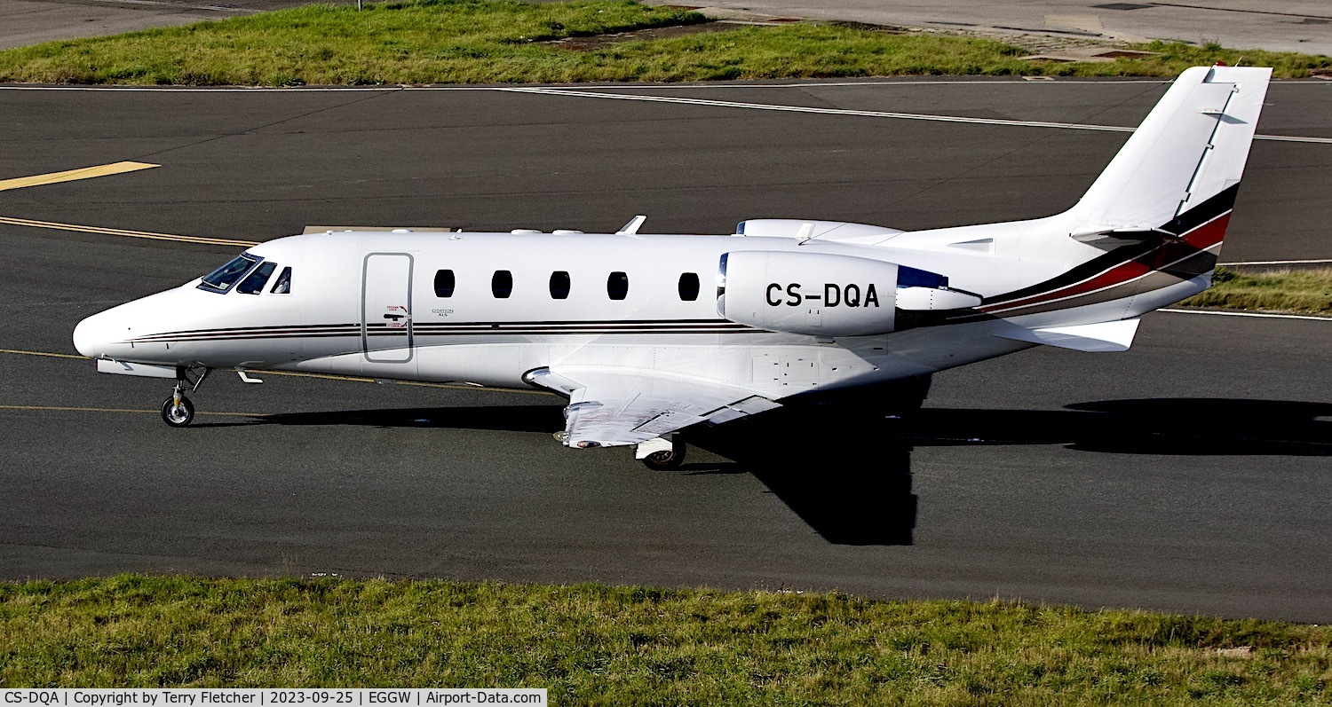 CS-DQA, 2008 Cessna 560XL Citation XLS C/N 560-5798, At Luton Airport