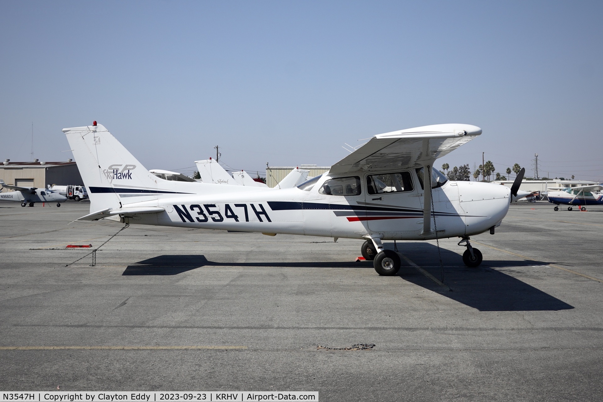 N3547H, Cessna 172S C/N 172S8886, Reid-Hillview Airport Community Day California 2023.