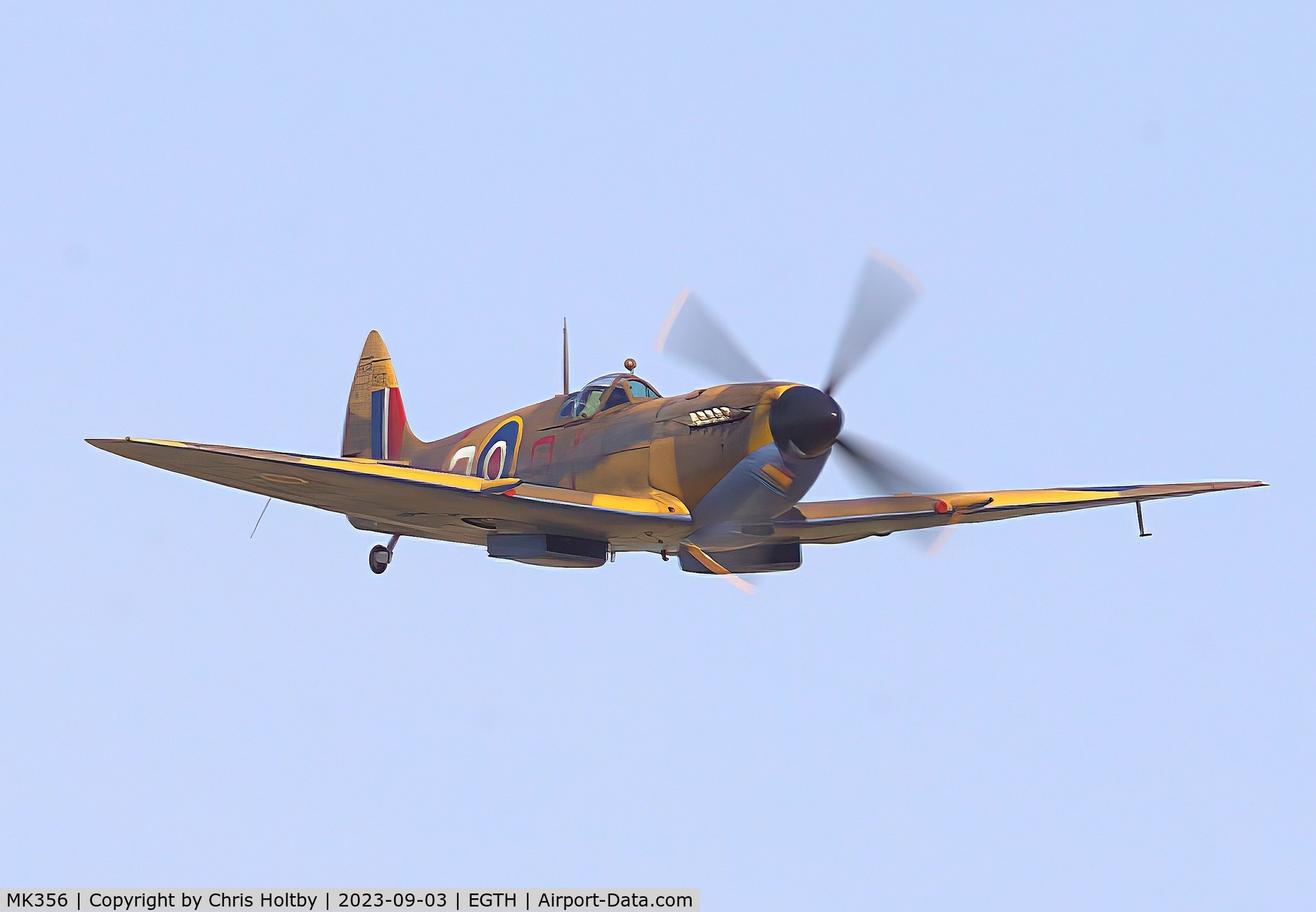 MK356, 1944 Supermarine 361 Spitfire LF.IXc C/N CBAF.IX.1561, Making a fast flyby over the appreciative crowds at the Vintage Airshow, Old Warden 2023
