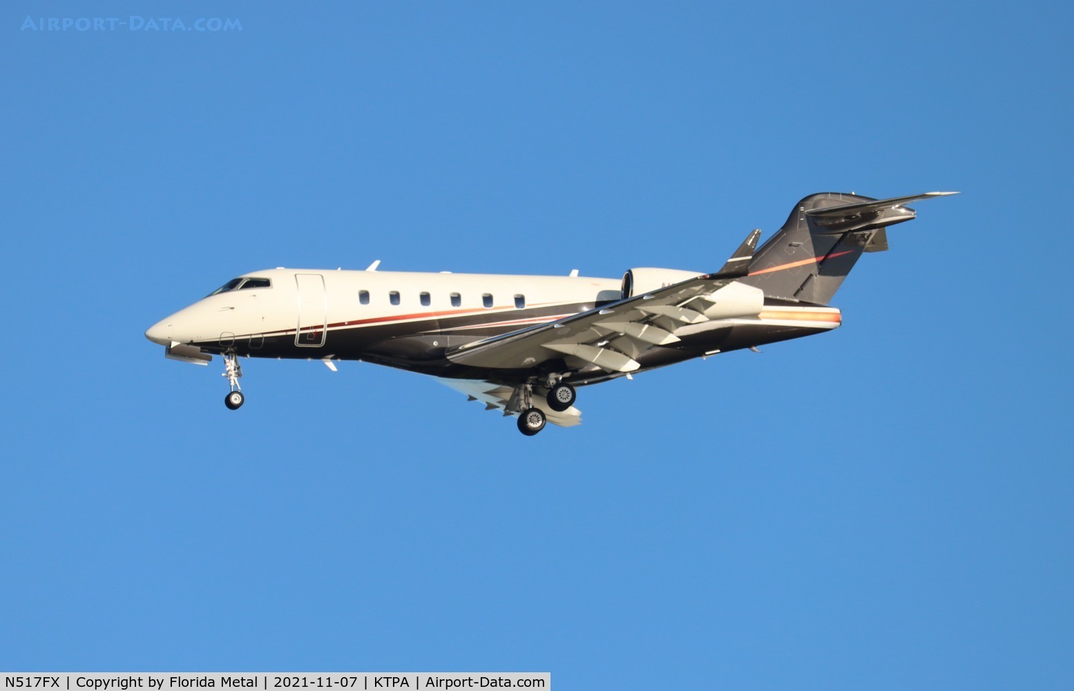 N517FX, 2004 Bombardier Challenger 300 (BD-100-1A10) C/N 20038, Challenger 300 zx