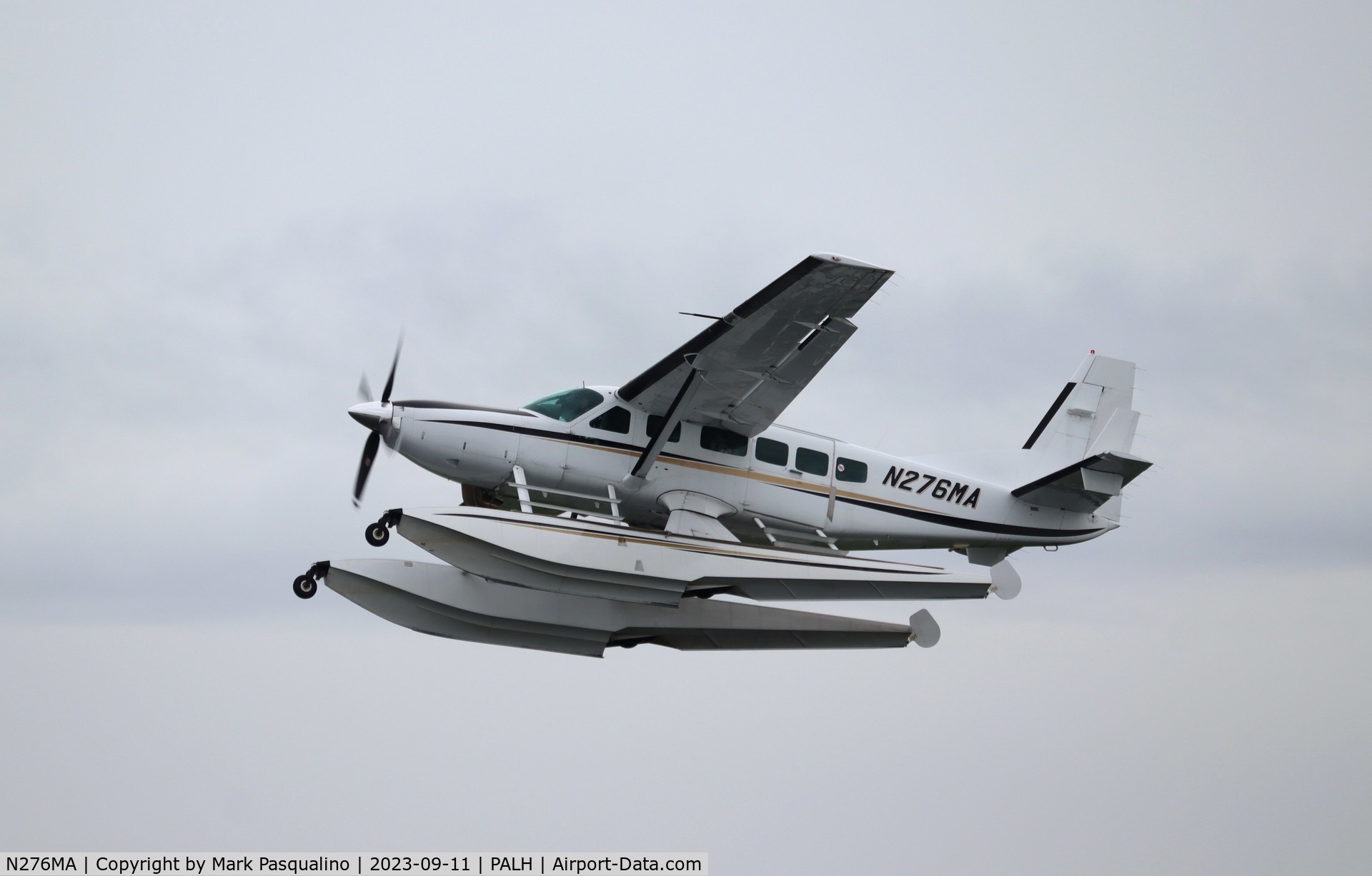 N276MA, 1998 Cessna 208 C/N 20800276, Cessna 208