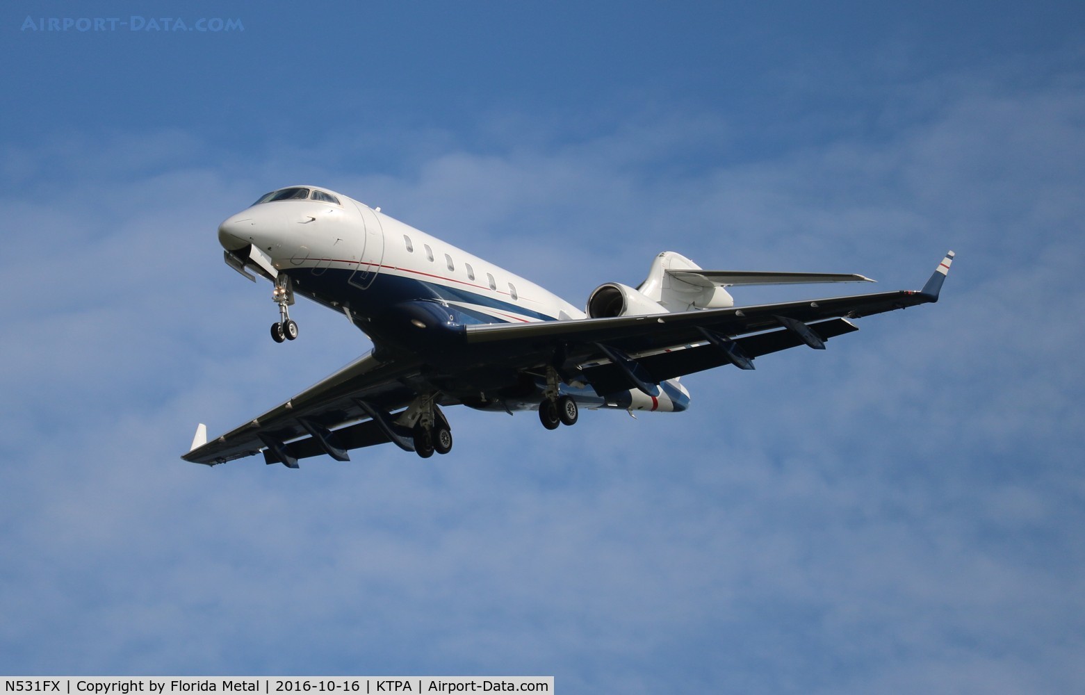 N531FX, 2007 Bombardier Challenger 300 (BD-100-1A10) C/N 20150, Challenger 300 zx