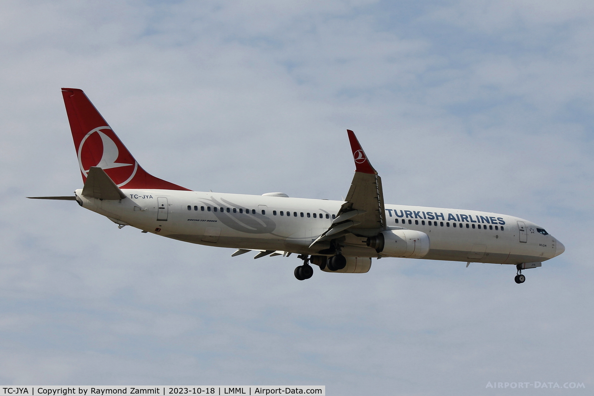 TC-JYA, 2011 Boeing 737-9F2/ER C/N 40973, B737-900 TC-JYA Turkish Airlines