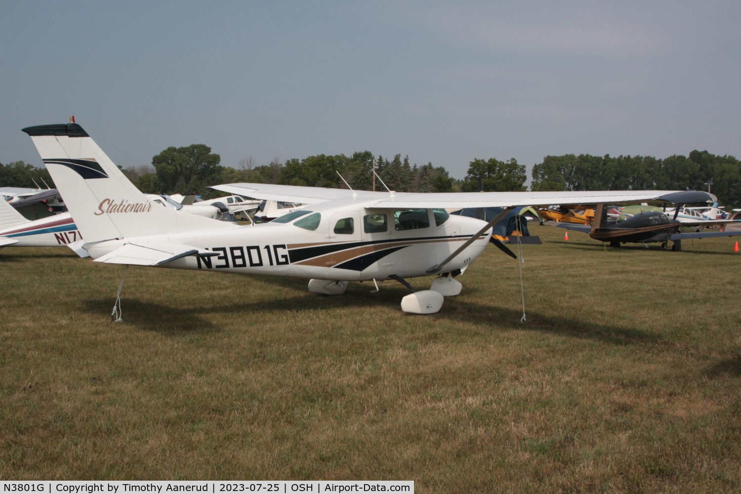 N3801G, 1967 Cessna U206B Super Skywagon C/N U206-0801, 1967 Cessna U206B, c/n: U206-0801. AirVenture 2023
