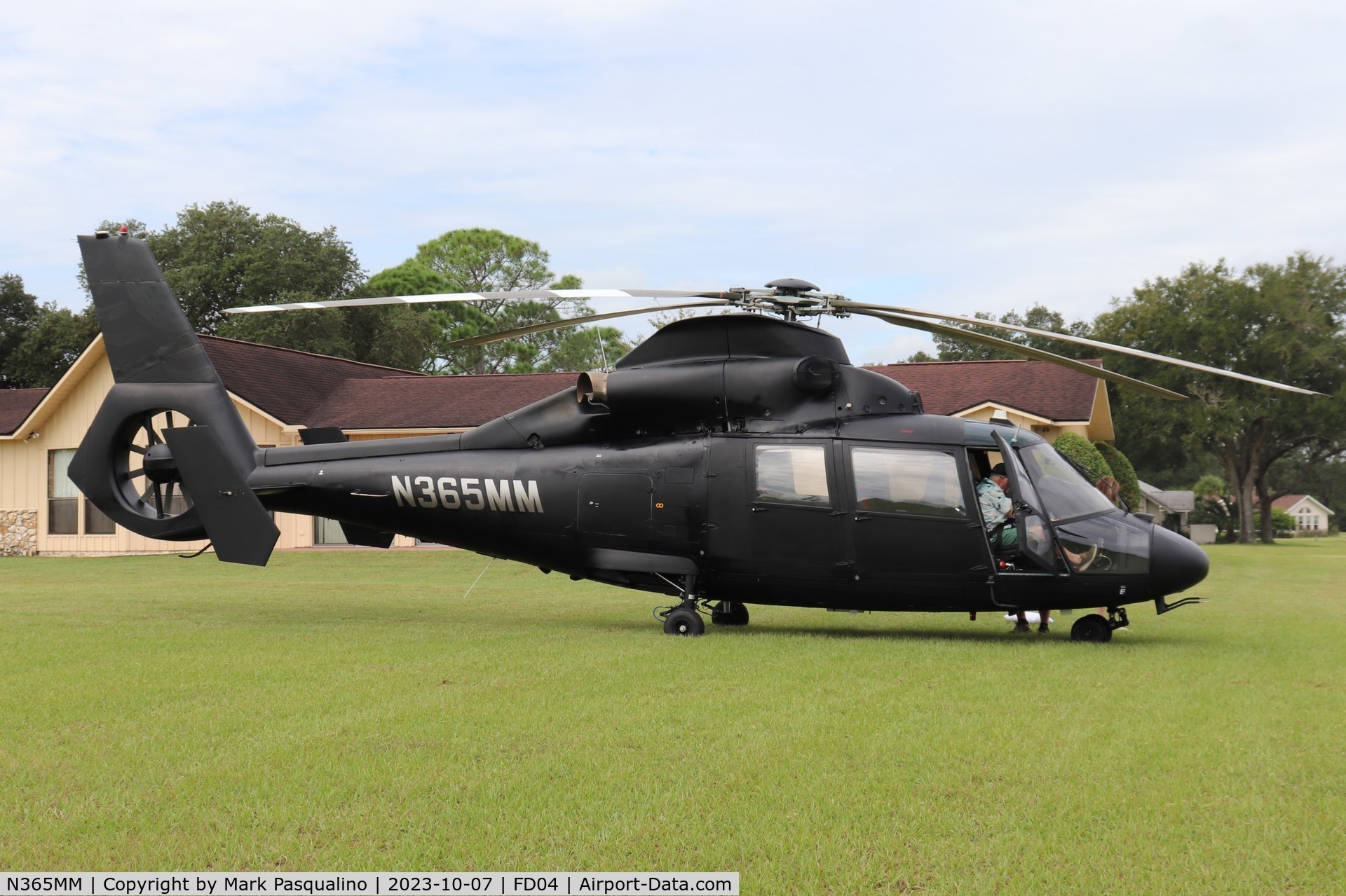 N365MM, 1994 Eurocopter AS 365 N2 Dauphin C/N 6465, Eurocopter AS 365 N2