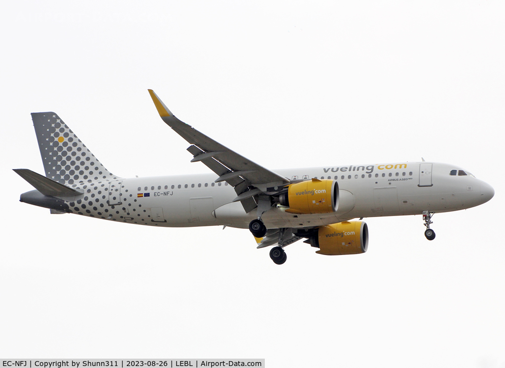 EC-NFJ, 2019 Airbus A320-271N C/N 9144, Landing rwy 06L