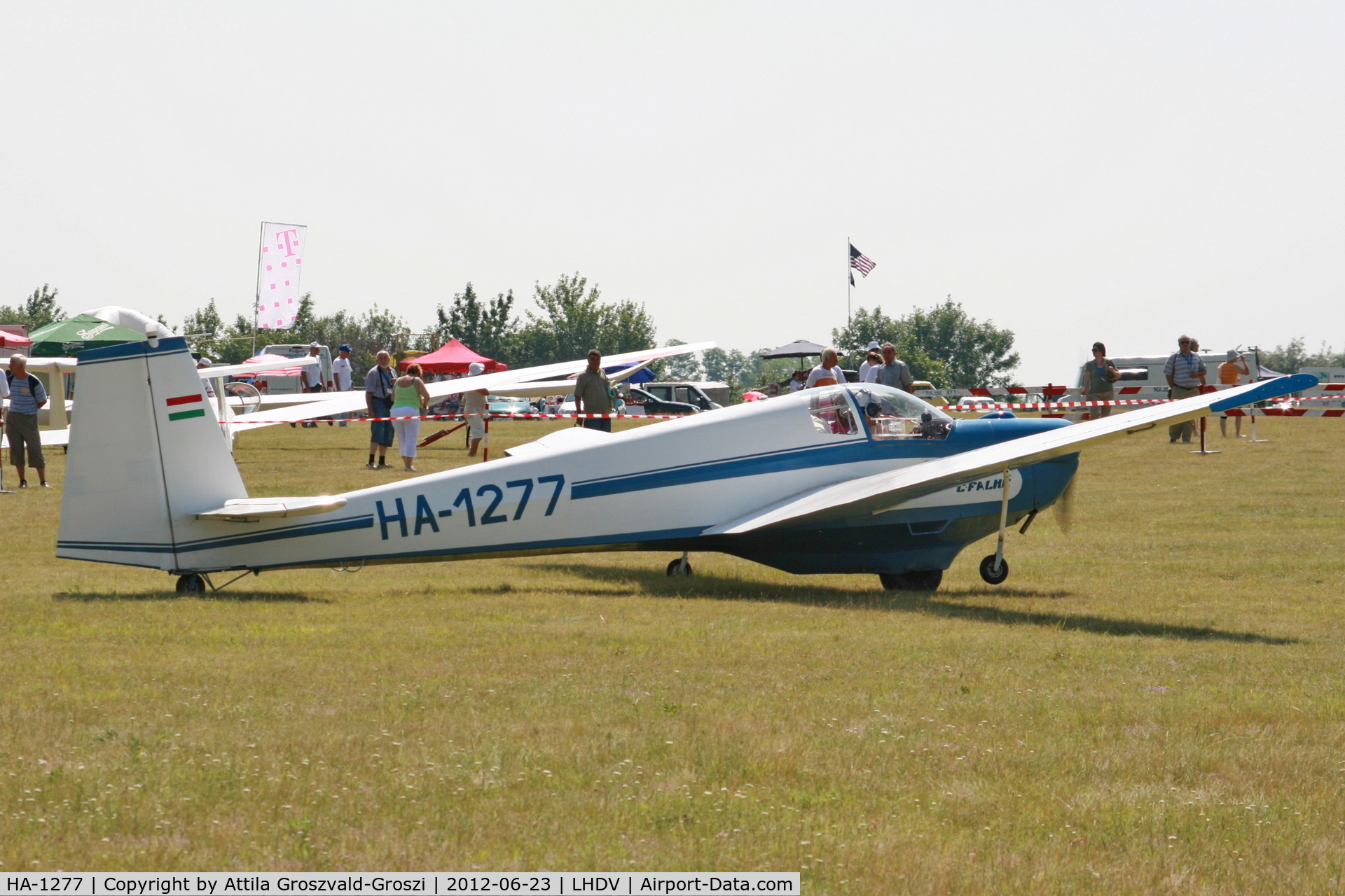 HA-1277, 1975 Scheibe SF-25C Falke 1700 C/N 4410, LHDV - Dunaújváros-Kisapostag Airport, Hungary AIRSHOW 2012
