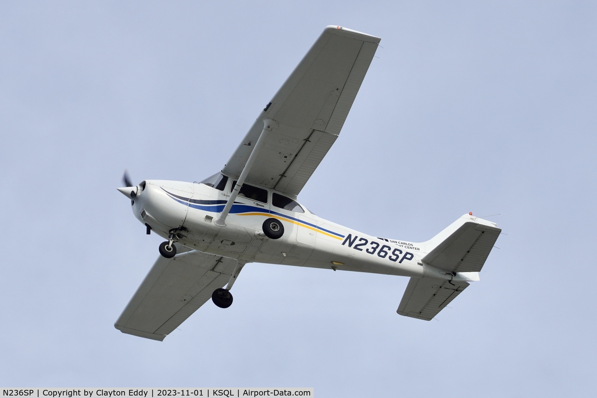 N236SP, 1999 Cessna 172S C/N 172S8213, San Carlos Airport in California 2023.