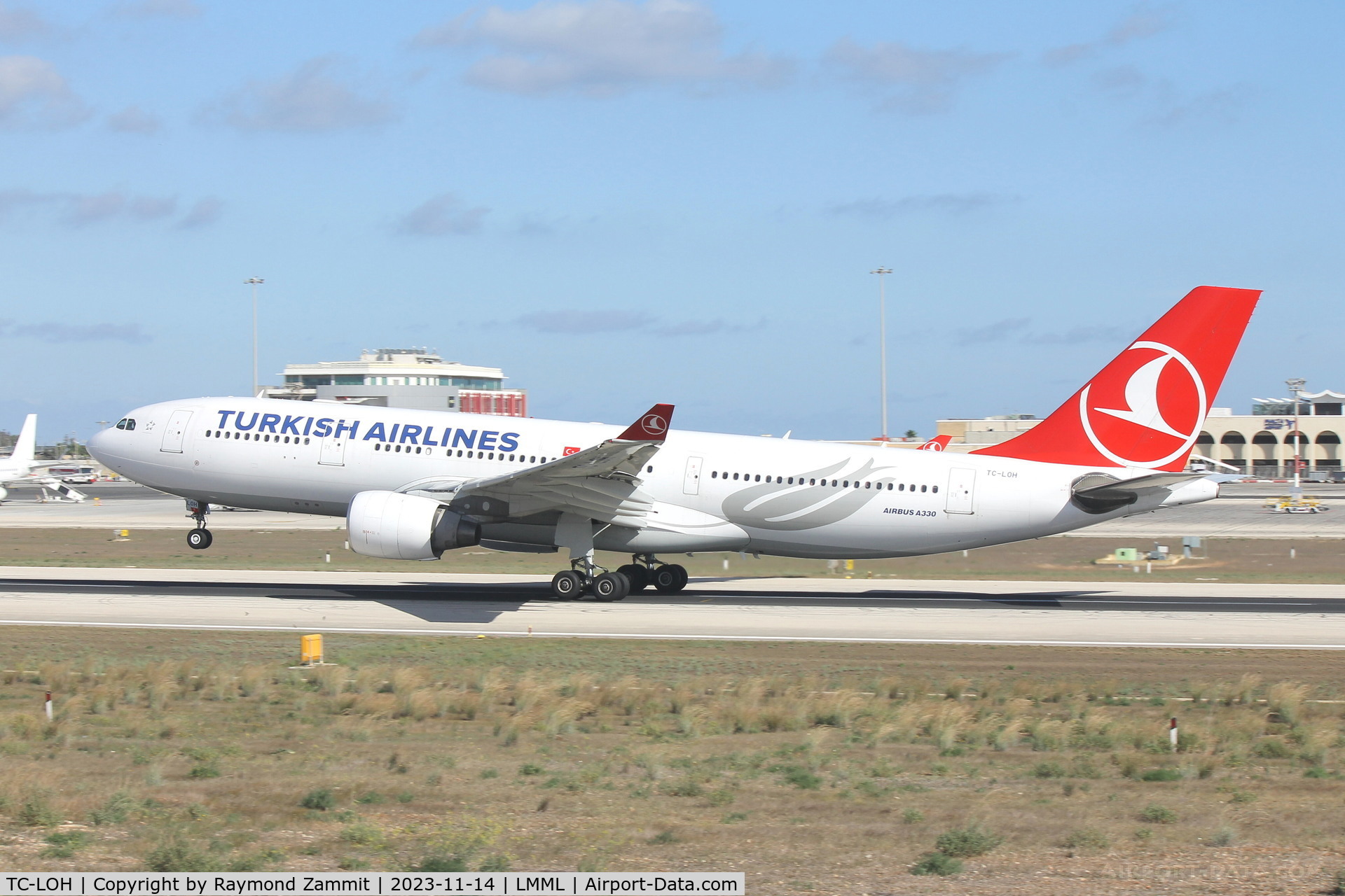 TC-LOH, 2011 Airbus A330-223 C/N 1213, A330 TC-LOH Turkish Airlines