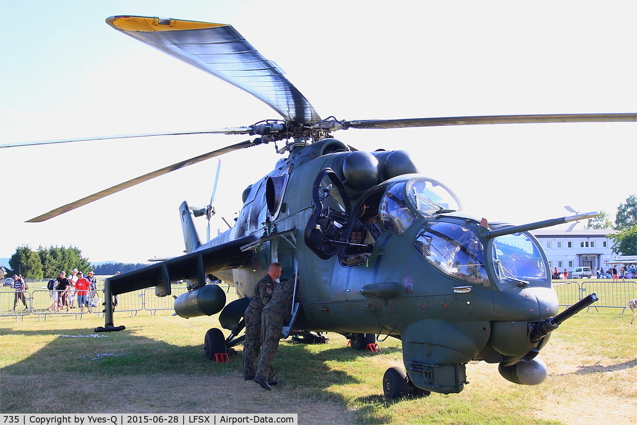 735, 1986 Mil Mi-24V Hind E C/N 410735, Mil Mi-24V Hind E, Static display, Luxeuil-Saint Sauveur Air Base 116 (LFSX)