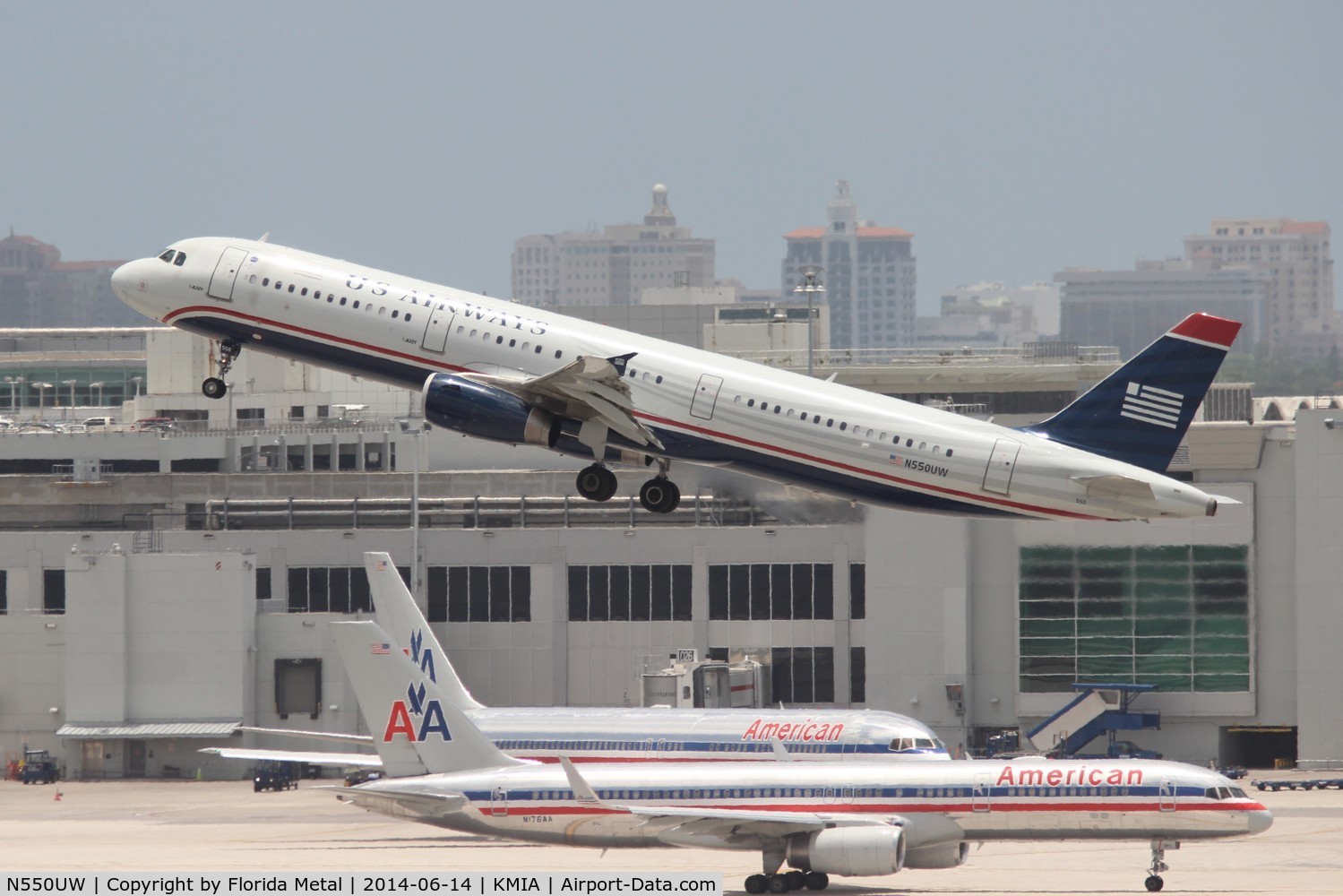 N550UW, 2011 Airbus A321-231 C/N 4935, USA A321 zx MIA-CLT