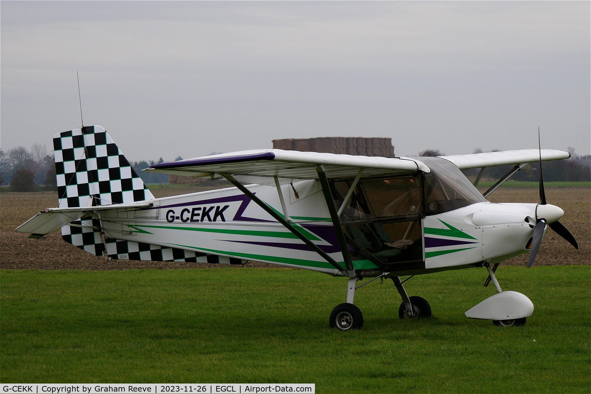 G-CEKK, 2007 Skyranger Swift 912S(1) C/N BMAA/HB/522, Parked at Fenland.