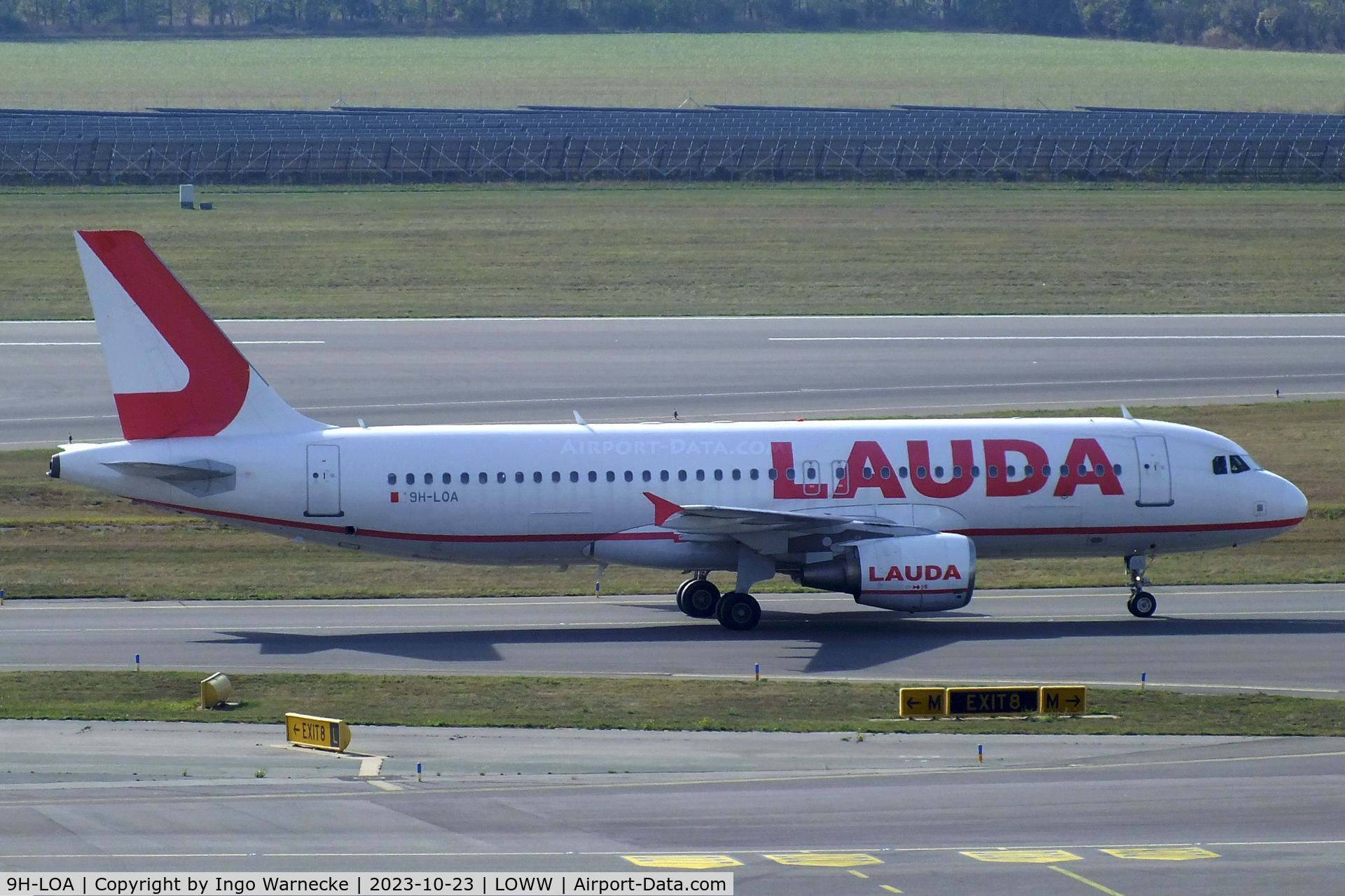 9H-LOA, 2007 Airbus A320-214 C/N 3147, Airbus A320-214 of Lauda Europe at Wien-Schwechat airport