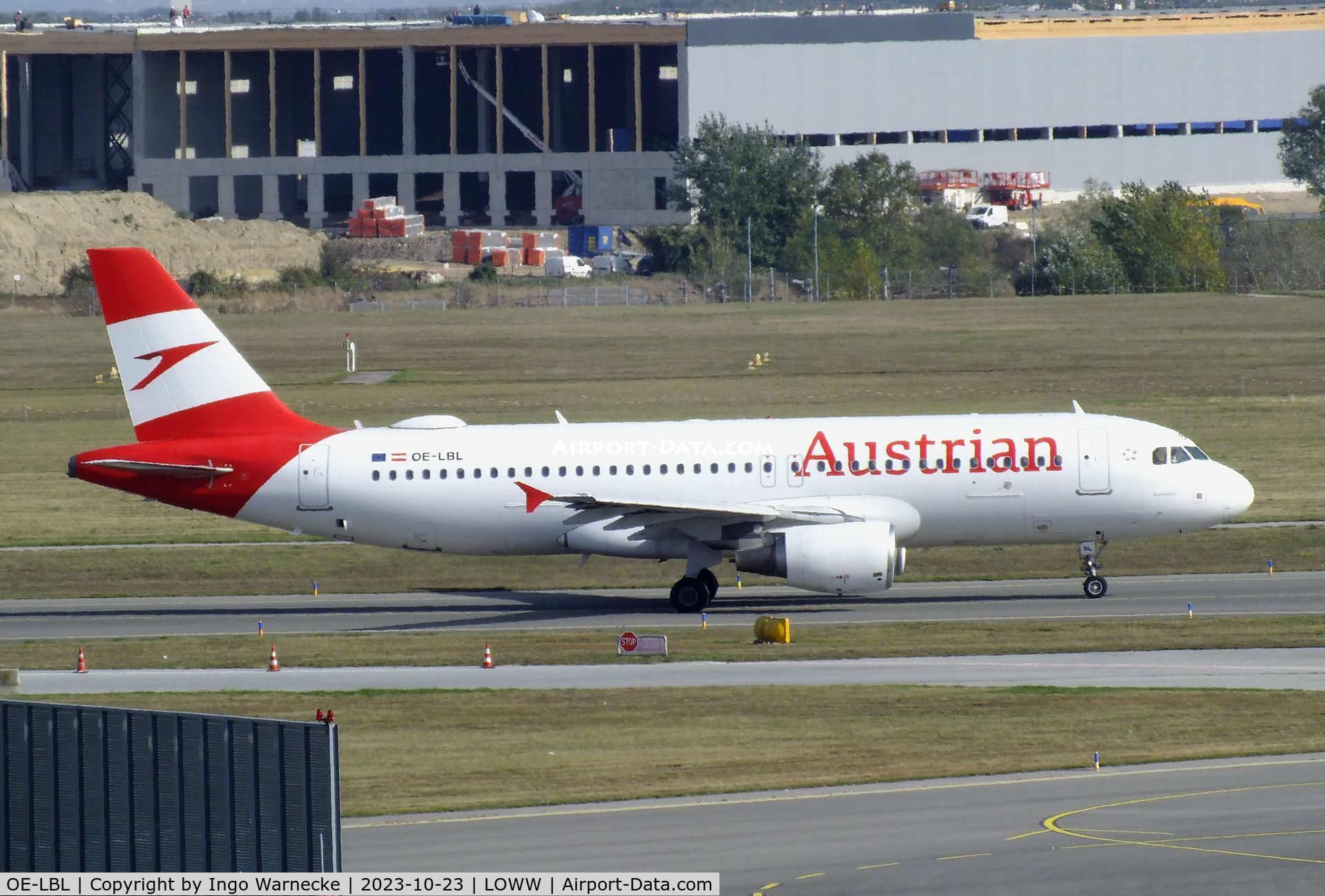 OE-LBL, 2003 Airbus A320-214 C/N 2009, Airbus A320-214 of Austrian Airlines at Wien-Schwechat airport