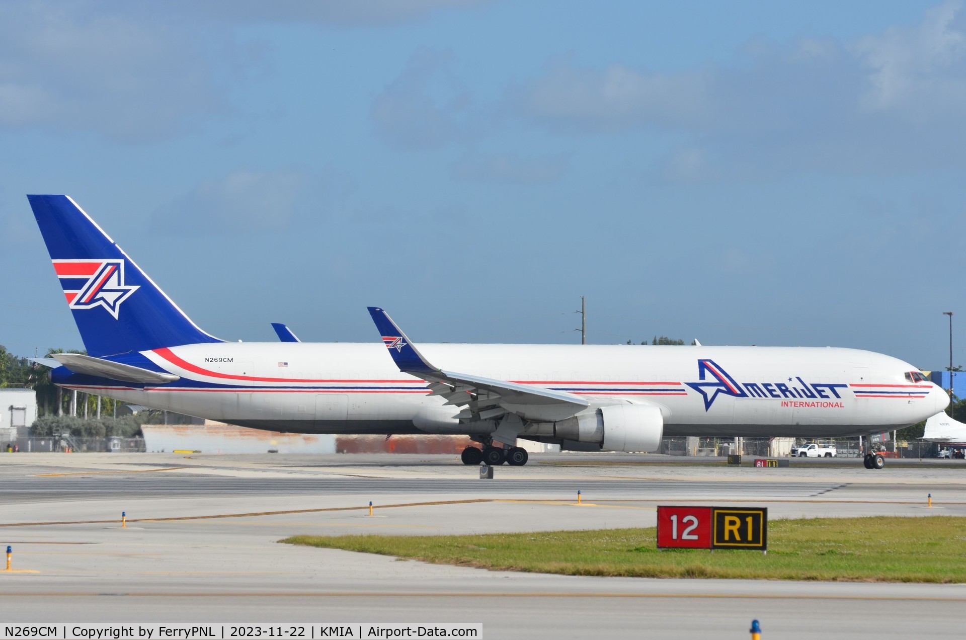 N269CM, 1995 Boeing 767-333ER(BDSF)(WL) C/N 25586, Amerijet International B763F lined-up for departure