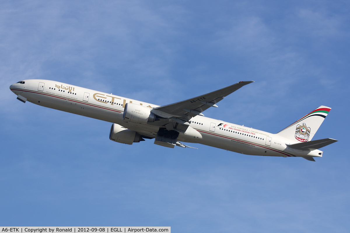 A6-ETK, 2012 Boeing 777-3FX/ER C/N 39686, at lhr