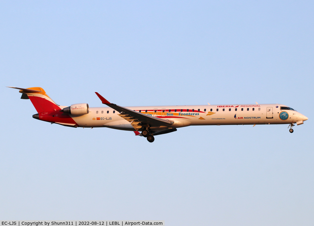 EC-LJS, 2010 Bombardier CRJ-1000ER NG (CL-600-2E25) C/N 19003, Landing rwy 24R in Aviation sin fronteras c/s