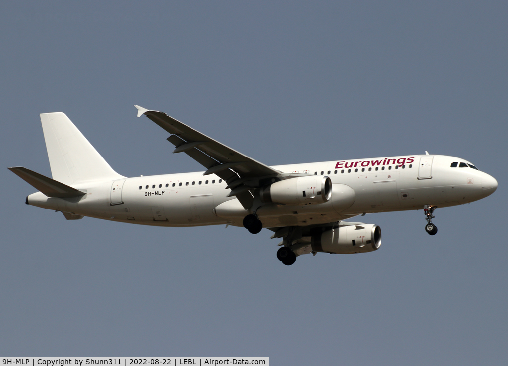 9H-MLP, 2009 Airbus A320-232 C/N 4109, Landing rwy 06L... Eurowings titles...