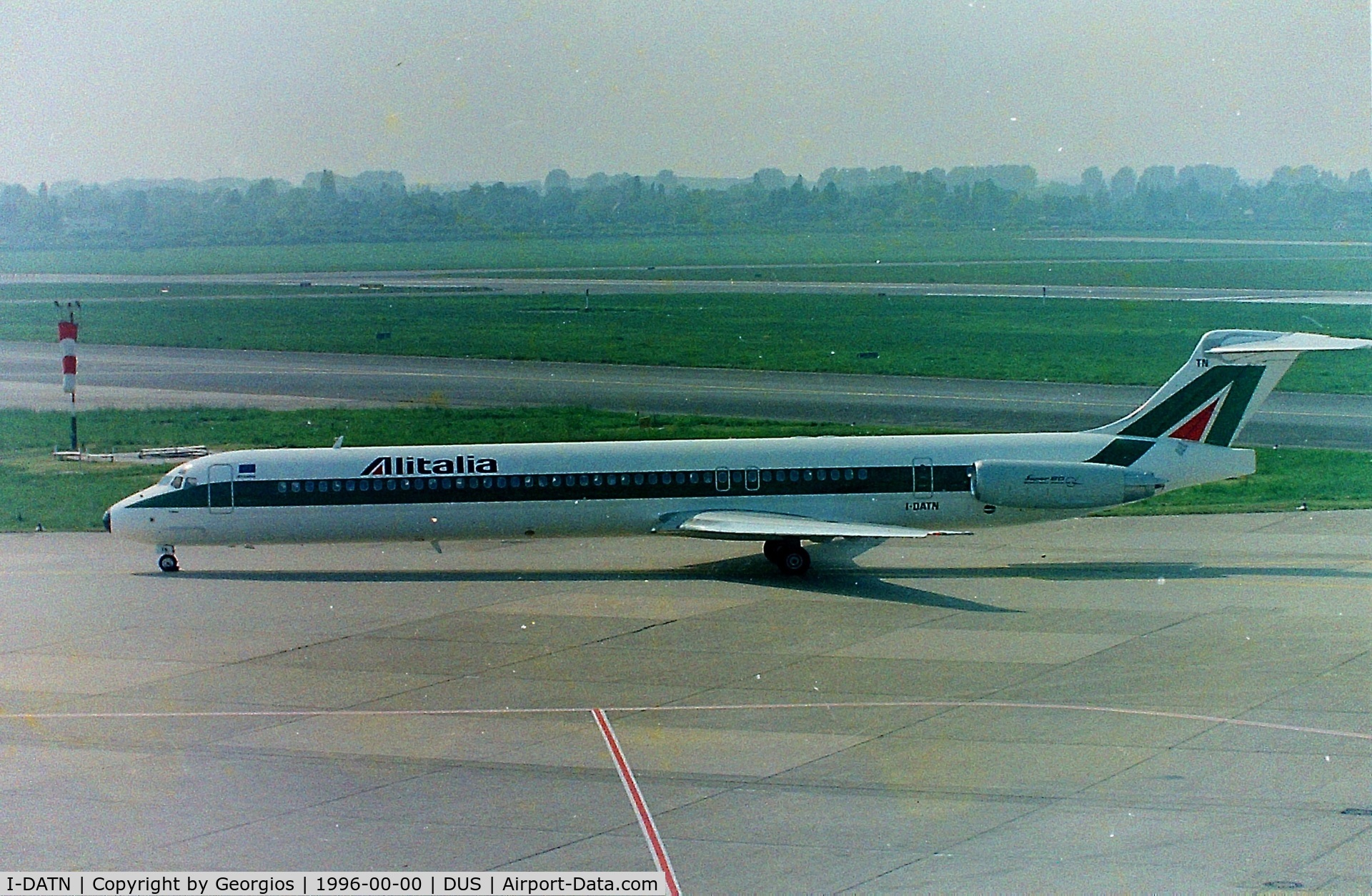 I-DATN, 1995 McDonnell Douglas MD-82 (DC-9-82) C/N 53231/2107, Düsseldorf Airport 1996