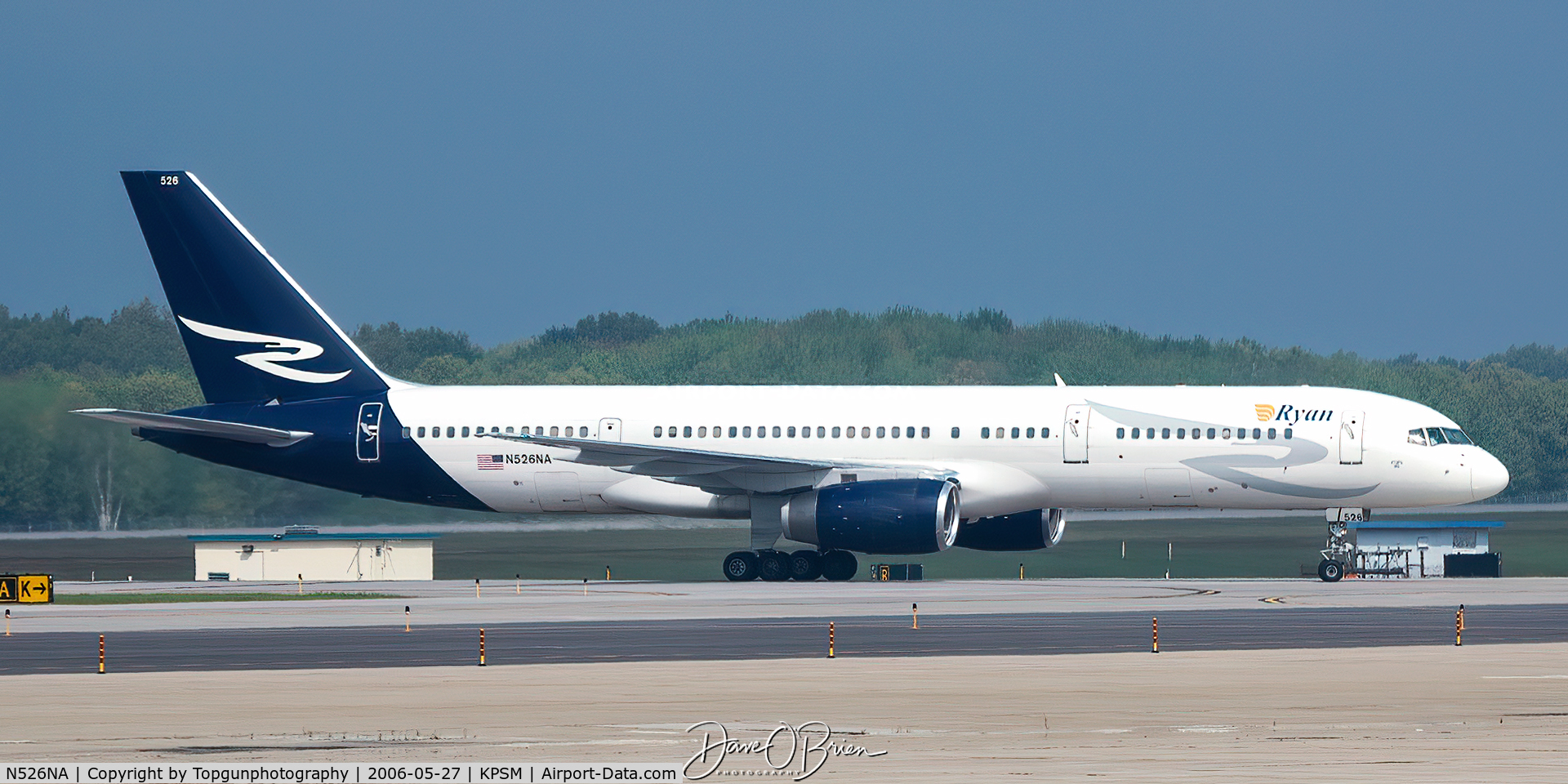 N526NA, 1990 Boeing 757-236 C/N 24794, Ryan Air Troop flight stops in to clear customs