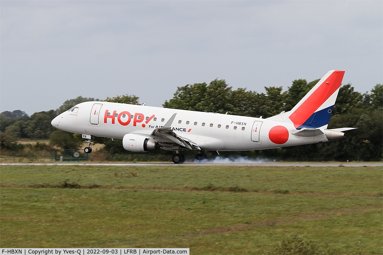 F-HBXN, 2003 Embraer 170LR (ERJ-170-100LR) C/N 17000011, Embraer 170LR, Landing rwy 25L, Brest-Bretagne Airport (LFRB-BES)