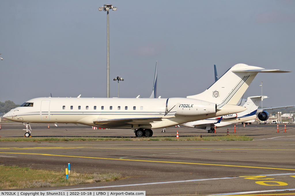 N702LK, 2012 Bombardier BD-700-1A11 Global 5000 C/N 9474, Parked at the General Aviation area...