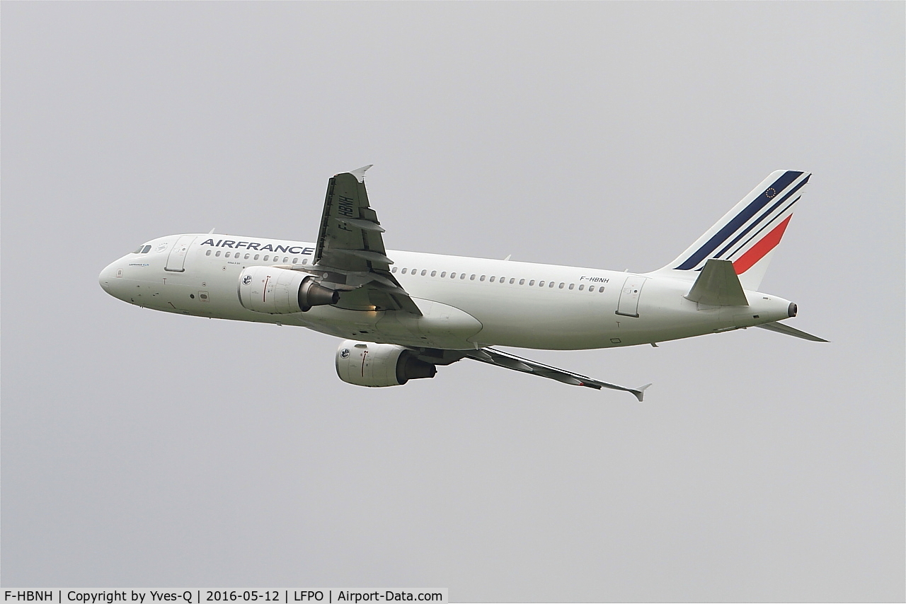 F-HBNH, 2011 Airbus A320-214 C/N 4800, Airbus A320-214, Climbing from rwy 24, Paris Orly Airport (LFPO-ORY)