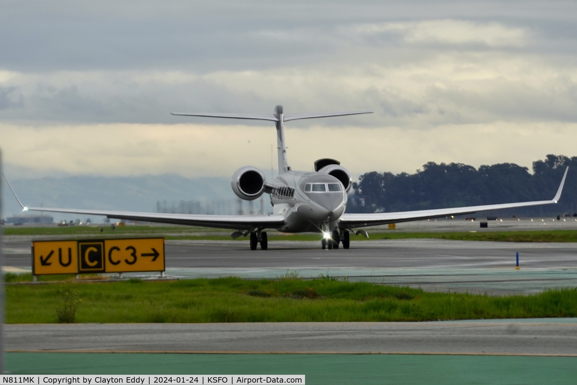 N811MK, 2021 Gulfstream Aerospace Corp. GVI (650ER) C/N 6453, SFO 2024.
