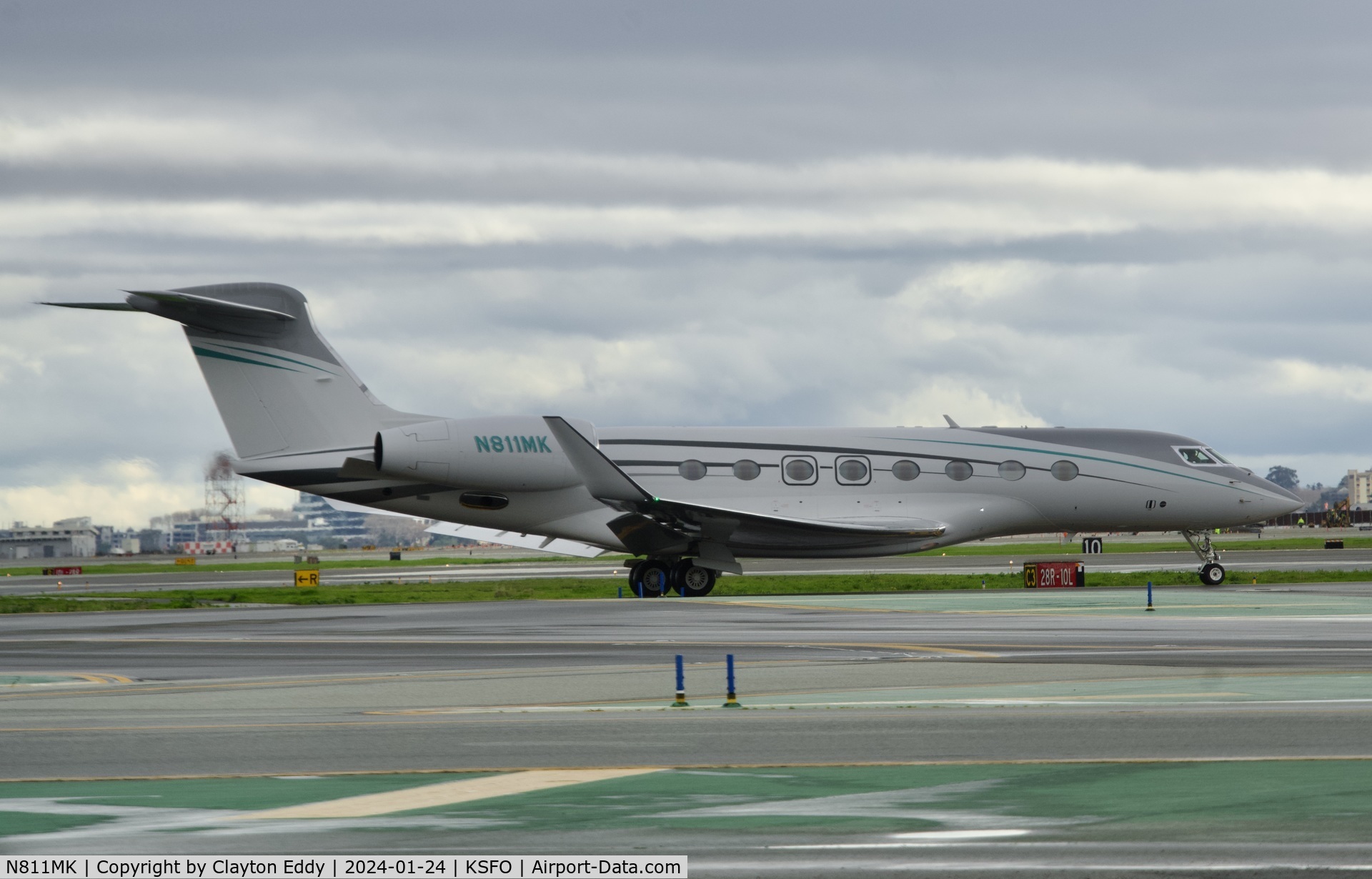 N811MK, 2021 Gulfstream Aerospace Corp. GVI (650ER) C/N 6453, SFO 2024.