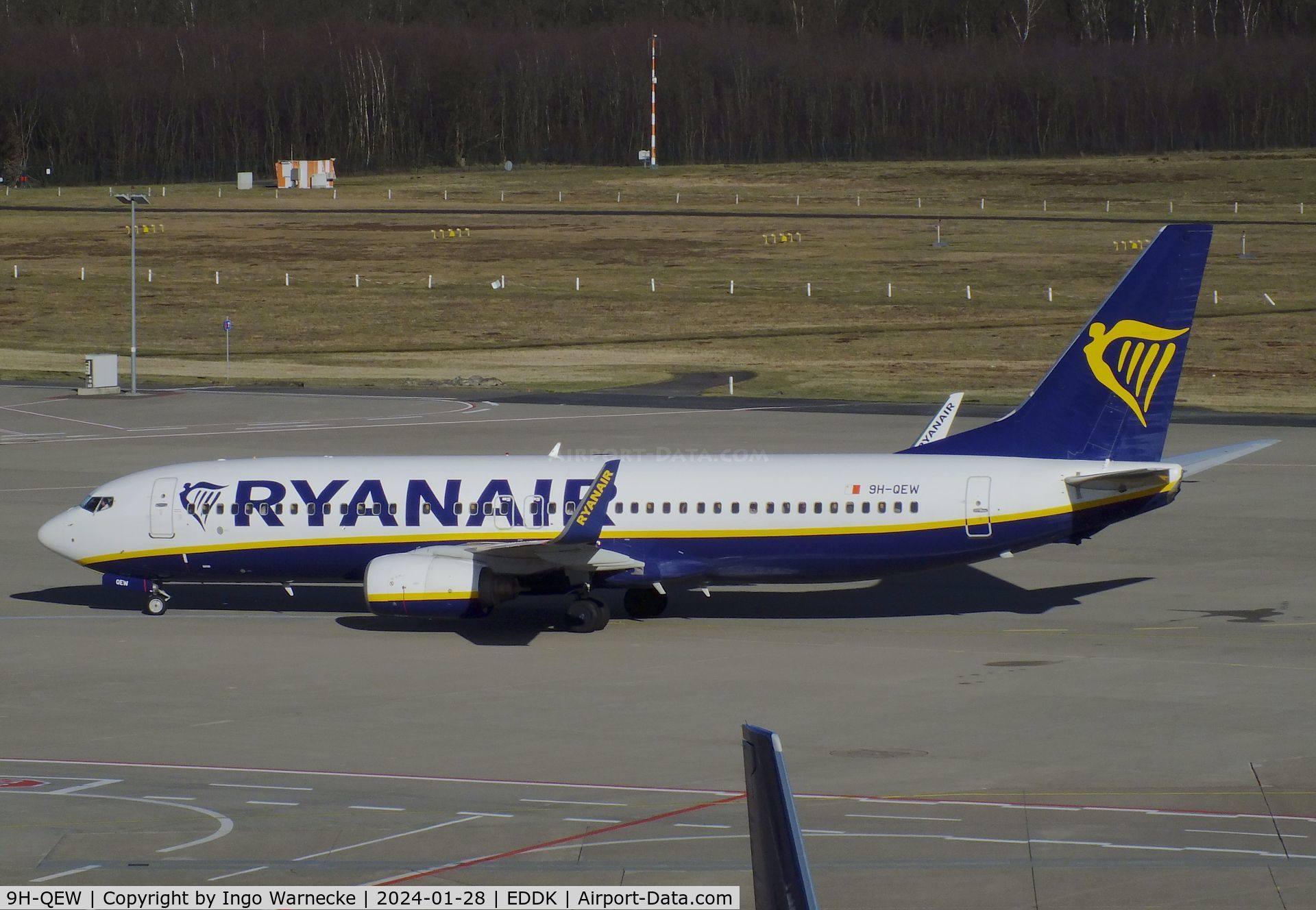 9H-QEW, , Boeing 737-8AS of Ryanair at Köln/Bonn (Cologne / Bonn) airport