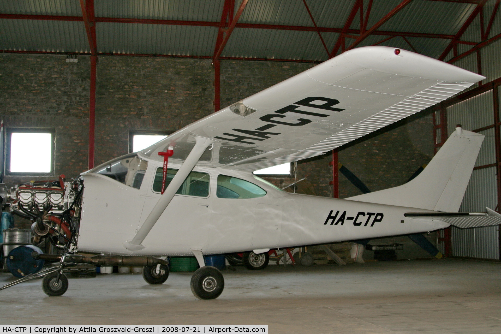 HA-CTP, 1963 Cessna 182G Skylane Skylane C/N 18255081, Hódmezövásárhely Airfield, Hungary