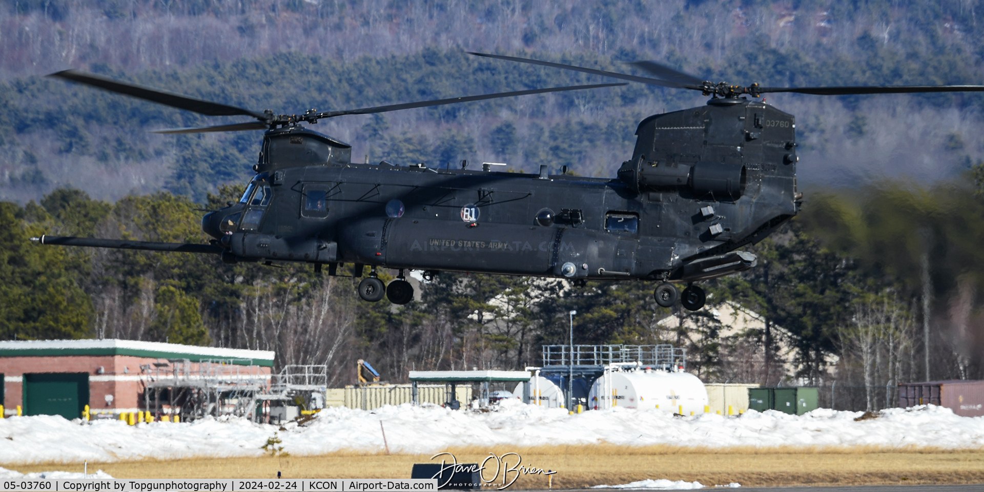 05-03760, 1982 Boeing MH-47G Chinook C/N M.3760, 160th SOAR air taxiing to the NH ARNG Ramp