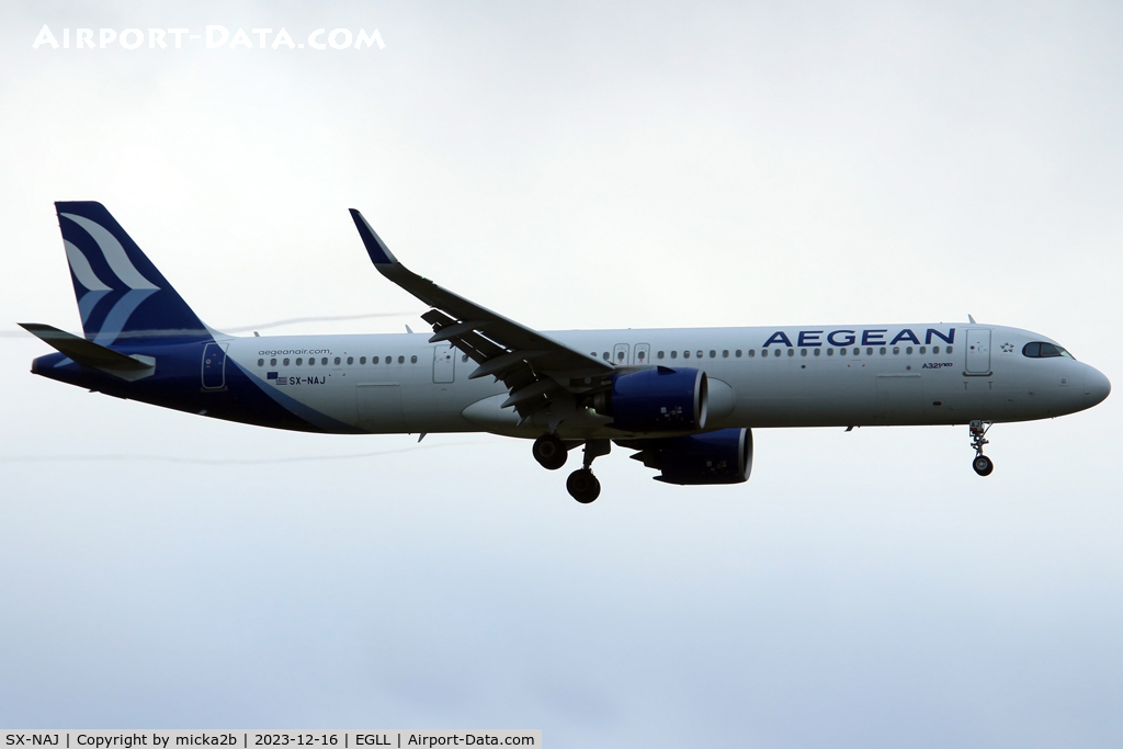SX-NAJ, 2022 Airbus A321-271NX C/N 10832, Landing