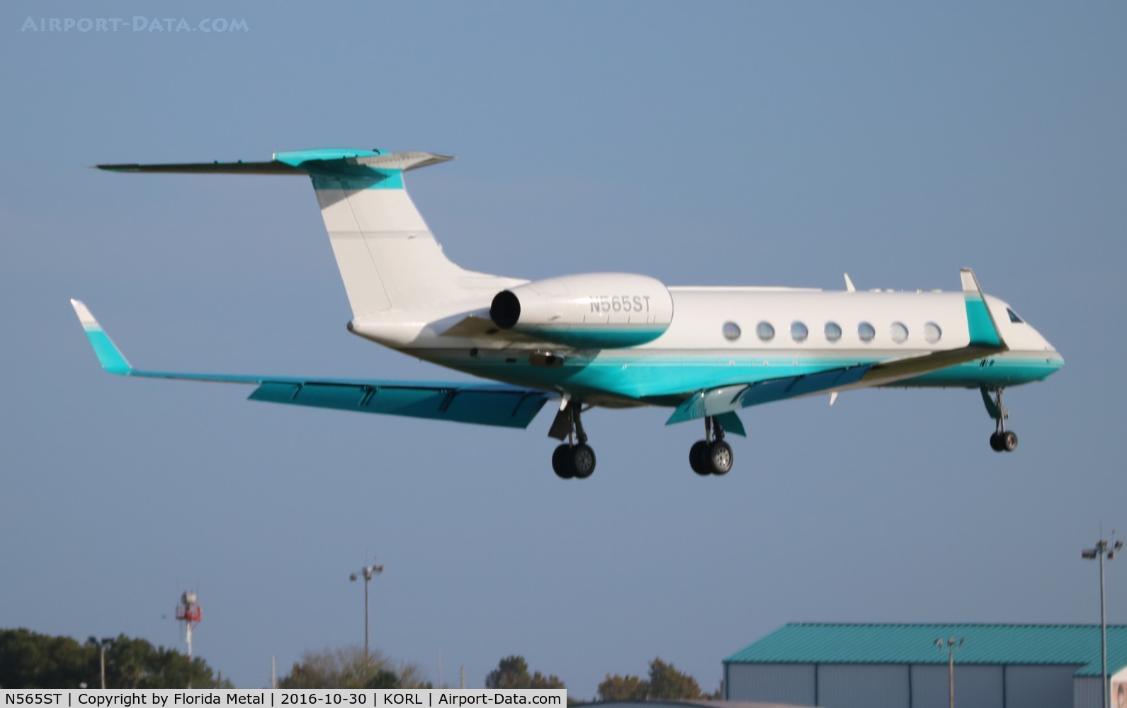 N565ST, 2004 Gulfstream Aerospace GV-SP (G550) C/N 5015, G550 zx FXE-ORL