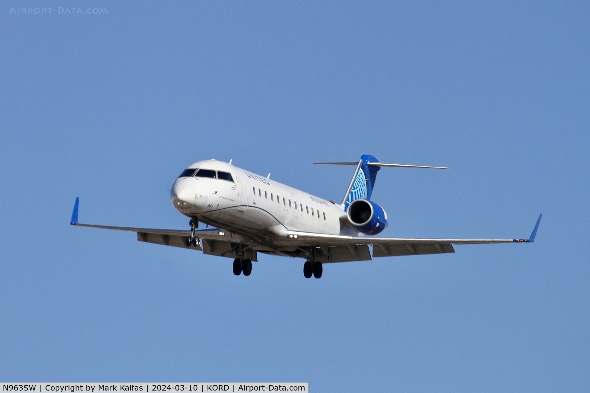 N963SW, 2003 Bombardier CRJ-200LR (CL-600-2B19) C/N 7865, CRJ2 SkyWest / United Express CRJ-200LR (CL-600-2B19) N963SW SKW4752  CAK-ORD