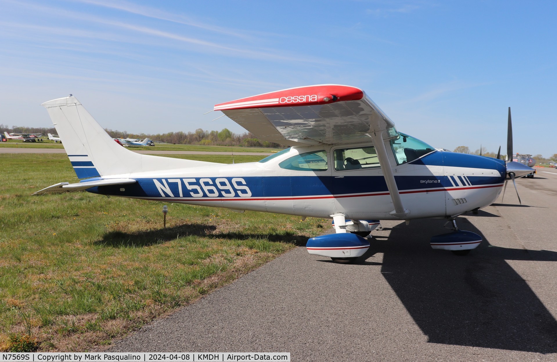 N7569S, 1976 Cessna 182Q Skylane C/N 18265218, Cessna 182Q