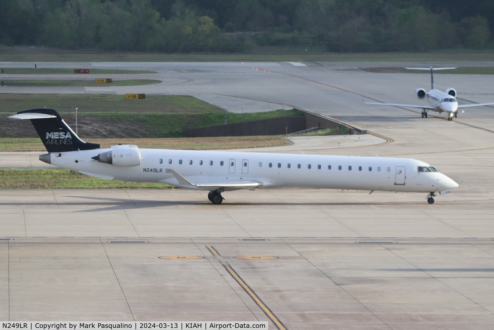 N249LR, 2011 Bombardier CRJ-900LR (CL-600-2D24) C/N 15275, CL-600-2D24