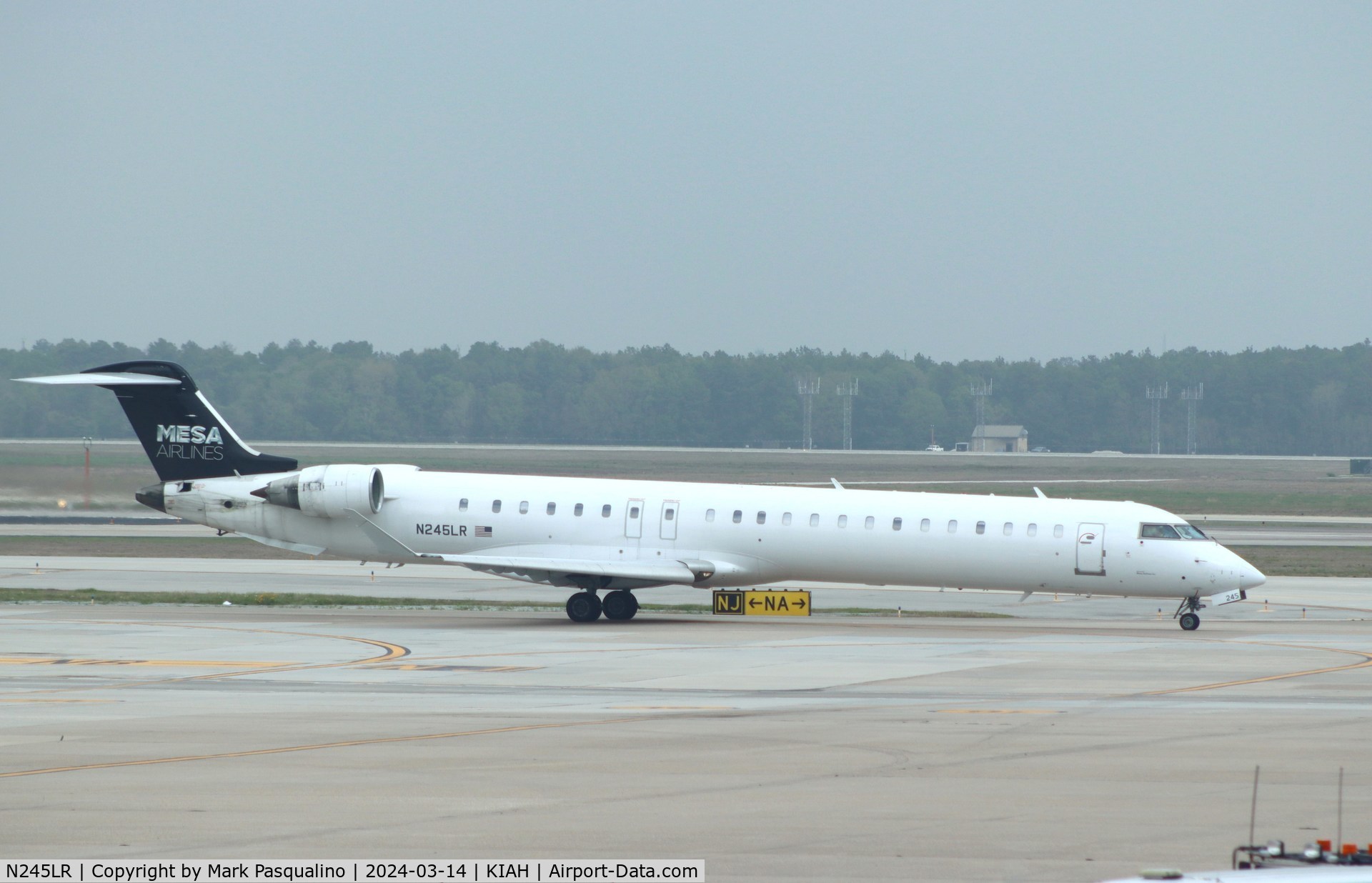 N245LR, 2010 Bombardier CRJ-900ER (CL-600-2D24) C/N 15234, CL-600-2D24