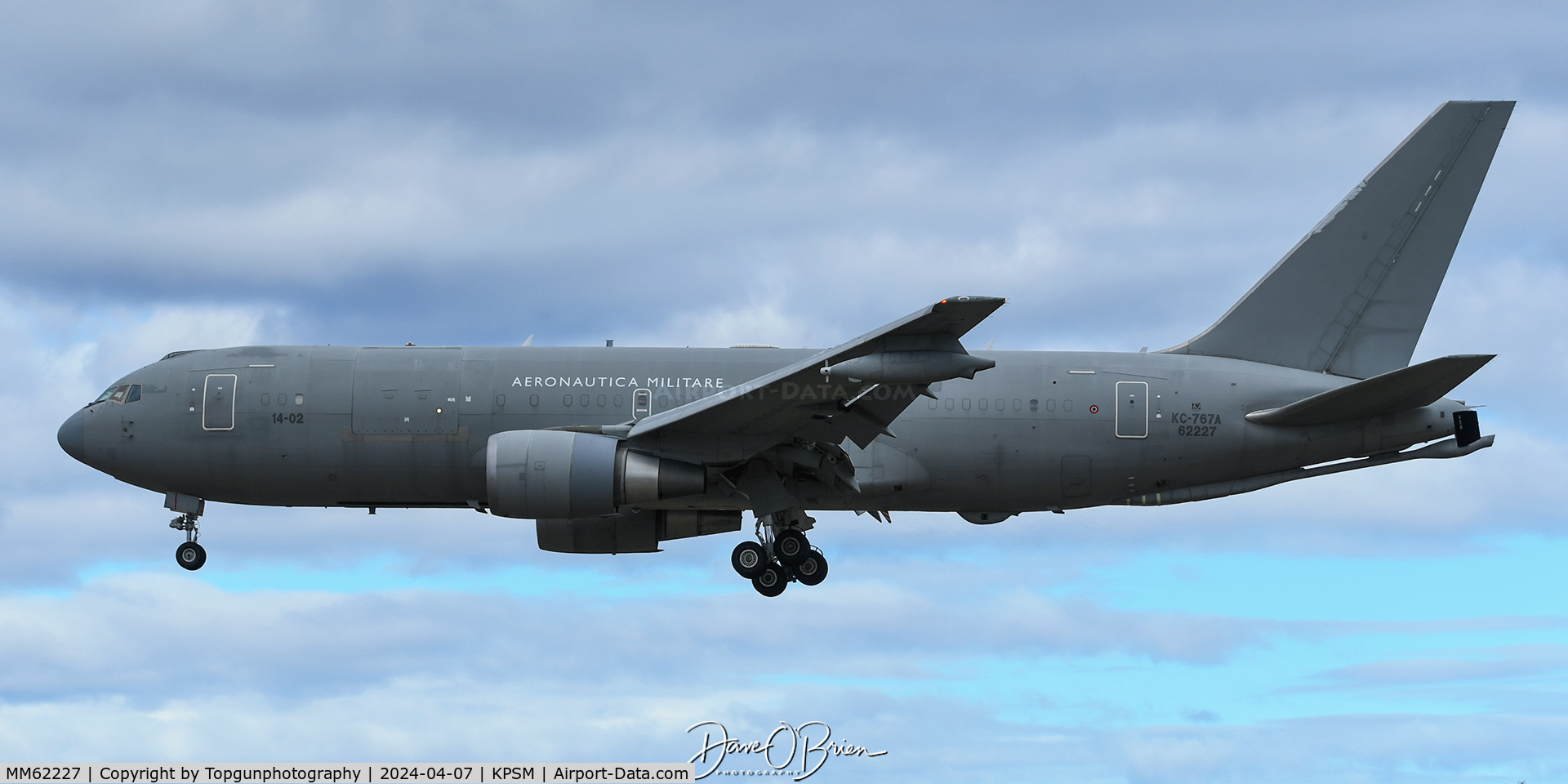 MM62227, 2005 Boeing KC-767A C/N 33687, IAM1425 ferried the 2nd group of 35's from Lajes for RF AK-24