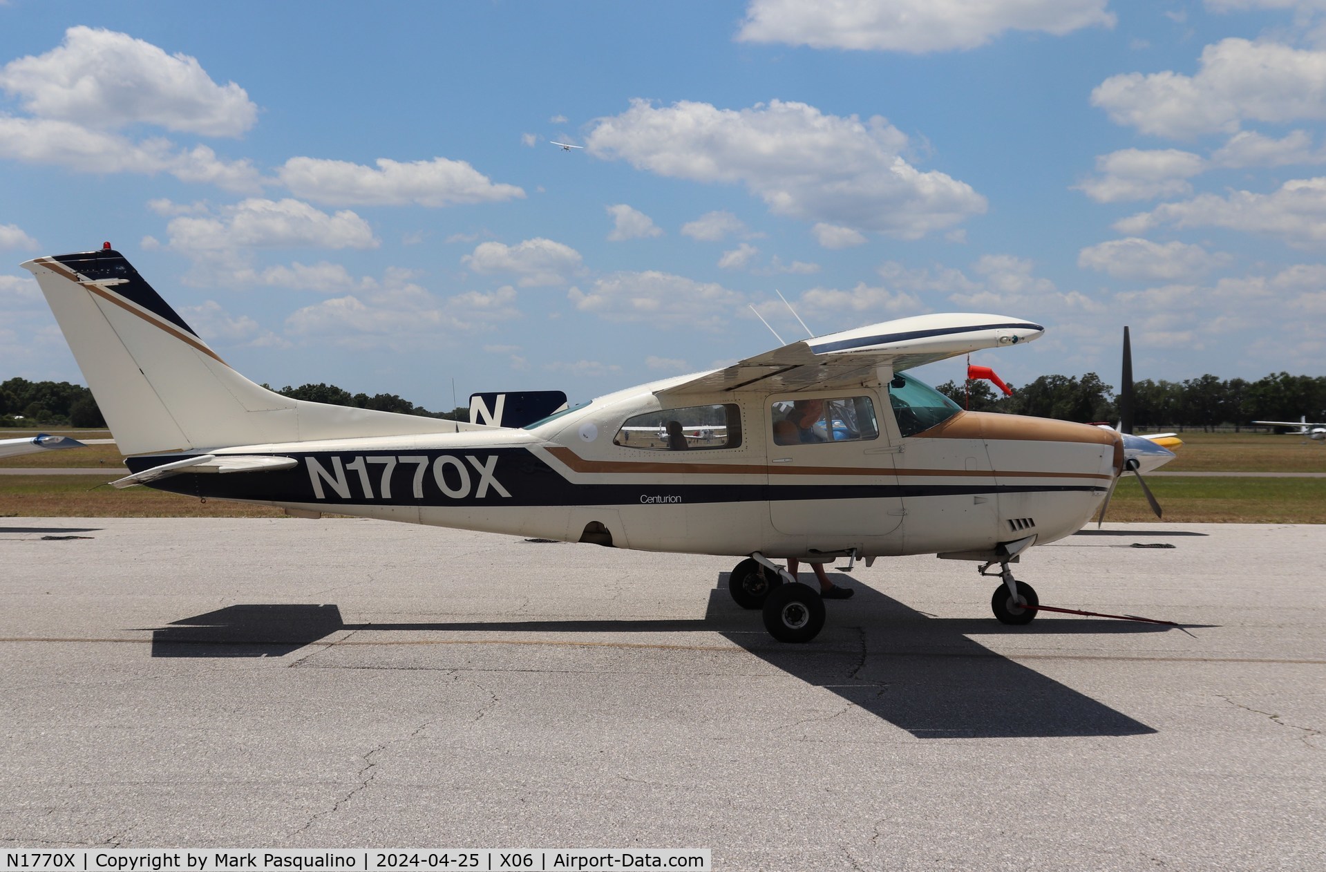 N1770X, 1975 Cessna 210L Centurion C/N 21060791, Cessna 210L