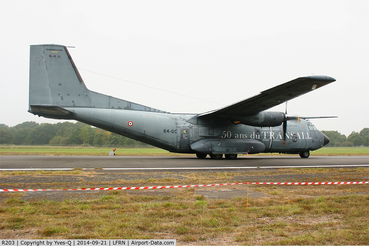 R203, Transall C-160R C/N 203, Transall C-160R (64-GC), Taxiing to holding point rwy 10, Rennes-St Jacques airport (LFRN-RNS)