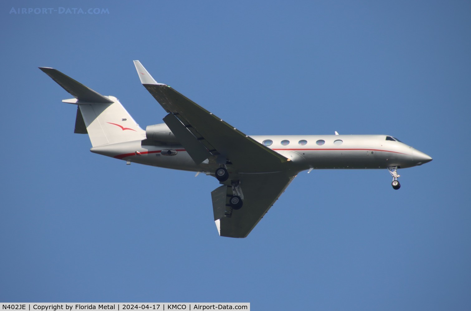 N402JE, 2012 Gulfstream Aerospace GIV-X (G450) C/N 4266, G450 zx TEB-MCO