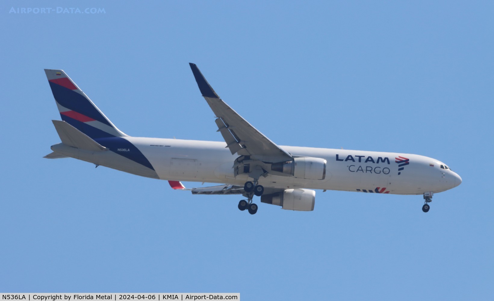 N536LA, 2001 Boeing 767-316F C/N 32573, LATAM Cargo 767-300F SCL /SCEL - MIA in from Santiago Chile