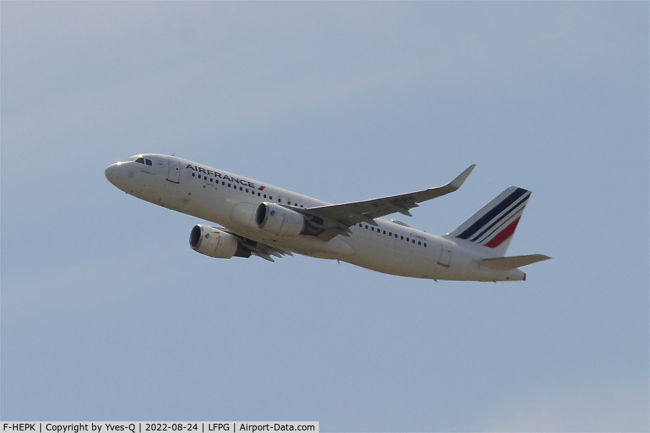 F-HEPK, 2018 Airbus A320-214 C/N 8127, Airbus A320-214, Take off rwy 08L, Roissy Charles De Gaulle airport (LFPG-CDG)
