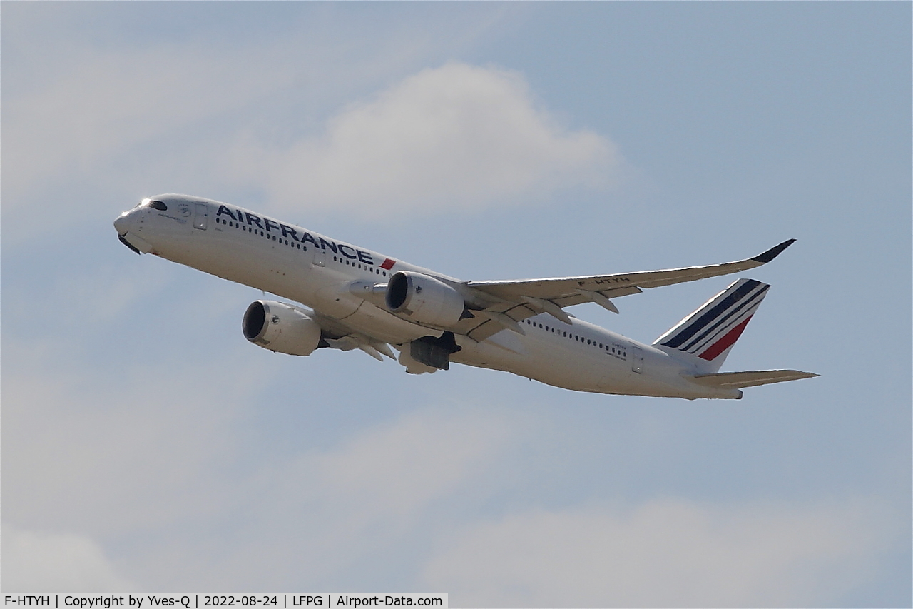 F-HTYH, 2021 Airbus A350-941 C/N 488, Airbus A350-941, Climbing from rwy 08L, Roissy Charles De Gaulle airport (LFPG-CDG)