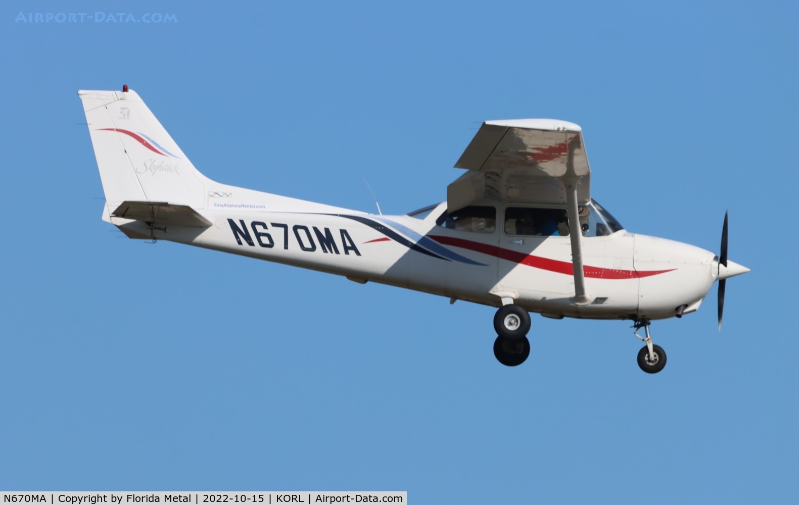 N670MA, 1999 Cessna 172R C/N 17280728, C172R zx