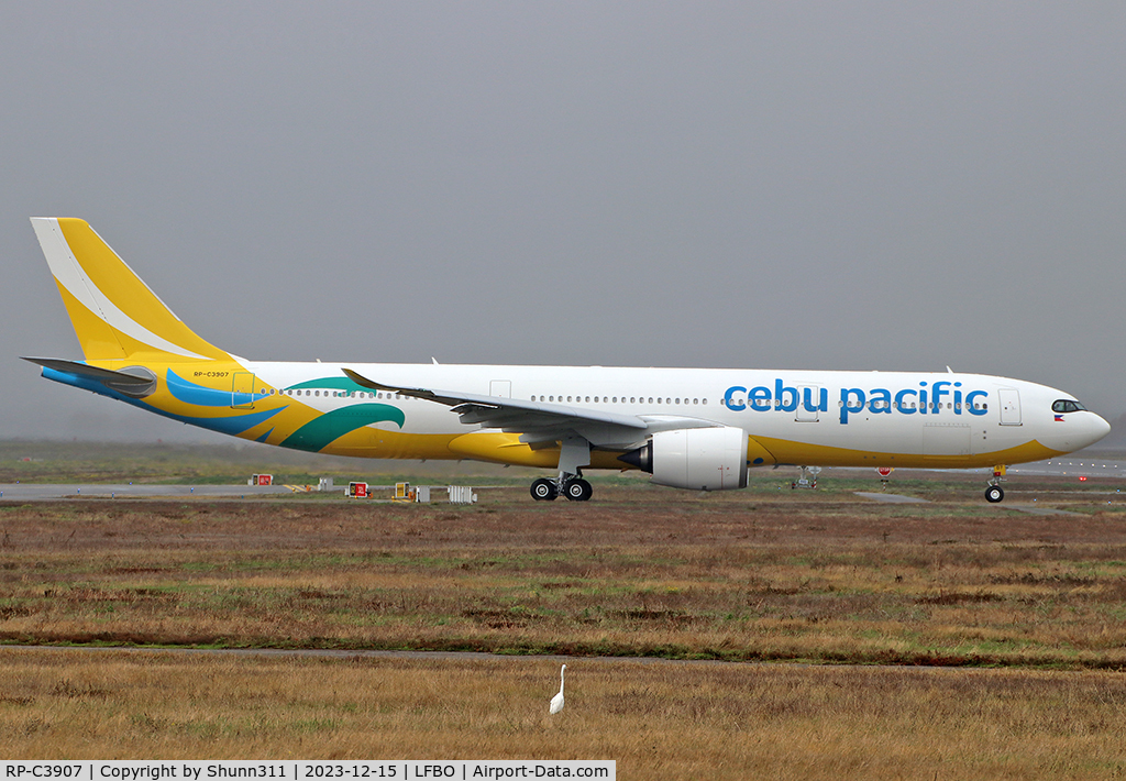 RP-C3907, 2023 Airbus A330-941 C/N 2054, Delivery day...