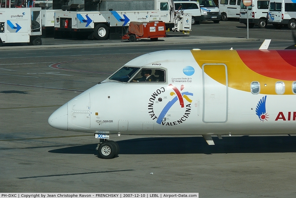 PH-DXC, 2002 De Havilland Canada DHC-8-315Q Dash 8 C/N 590, Air Nostrum