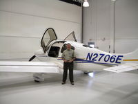 N2706E @ KDLH - Randy Henry taking delivery of new SR20 - by Cirrus factory CFI